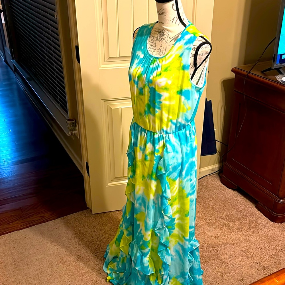 Gorgeous spring/summer dress